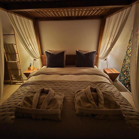 Le Cocoon - Jacuzzi, Sauna Et Piscine Privee Carpentras Luaran gambar
